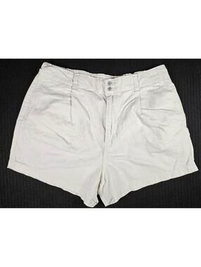 🩳✨ DENIZEN Levi’s White A-Line Shorts High Rise Cotton ✨🩳